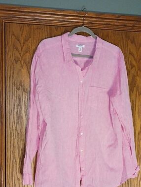 Women's Old Navy Button Down Linen/Cotton Long Sleeve Blouse